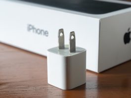 iPhone 13シリーズを古い充電器で充電できますか